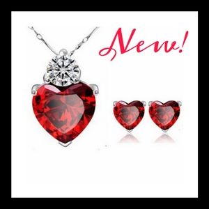 LAST 1 🔴 Red Heart Necklace & Earrings